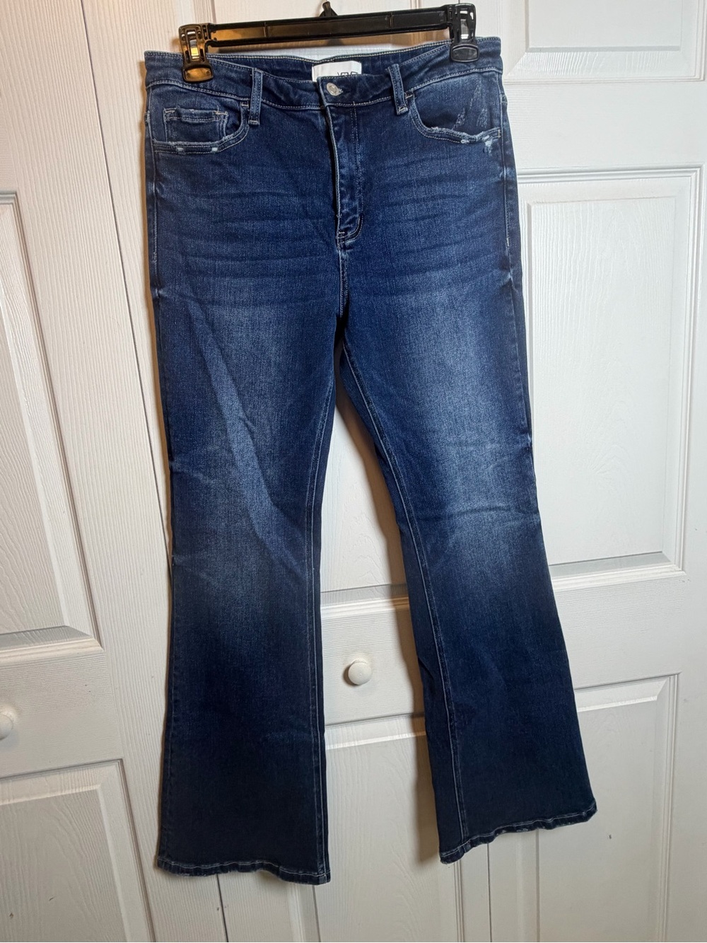 VERVET Los Angeles Flare Jeans Size 32 Distressed Stretch Dark Wash
